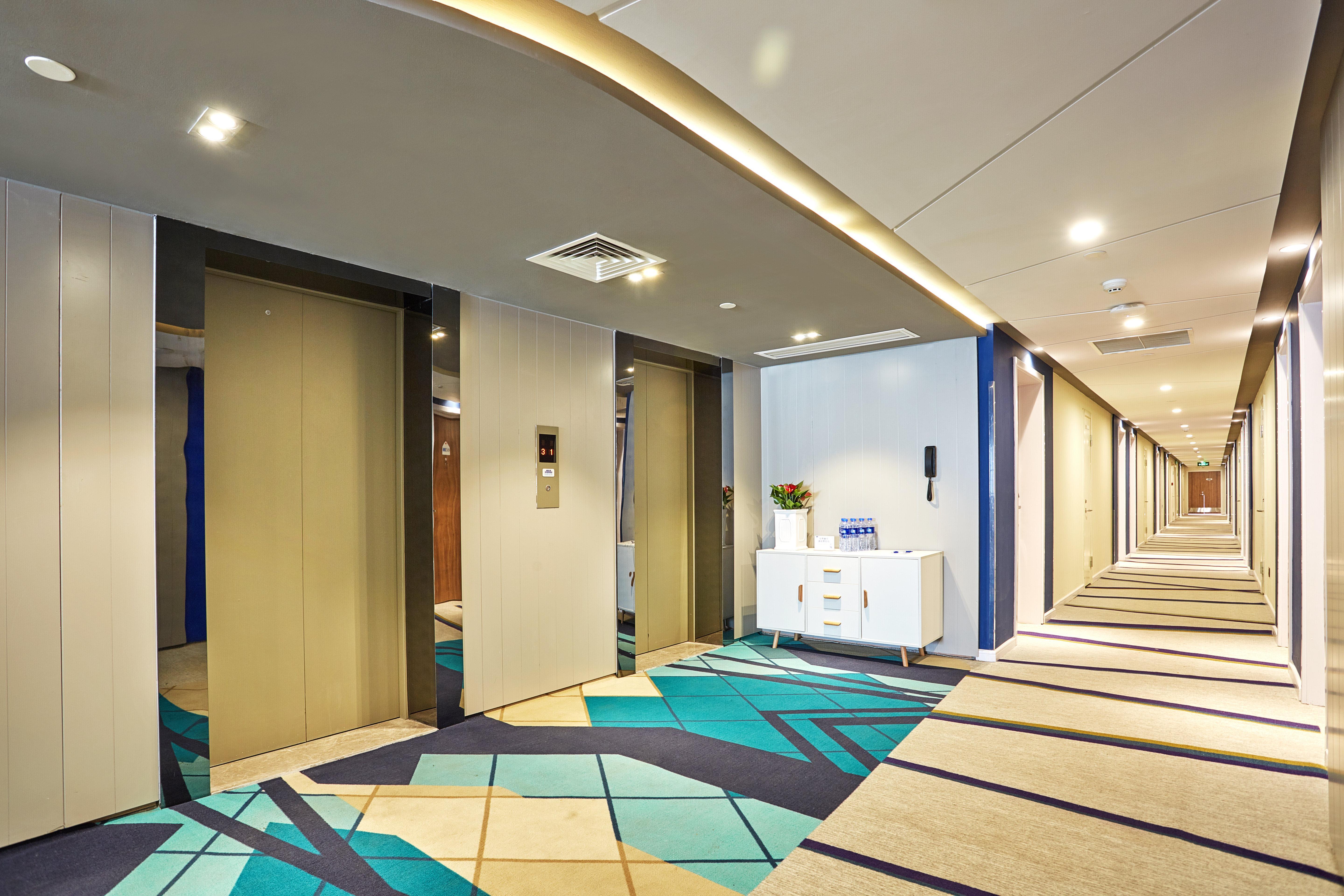 Holiday Inn Express Nanjing Xuanwu Lake By Ihg Exterior foto